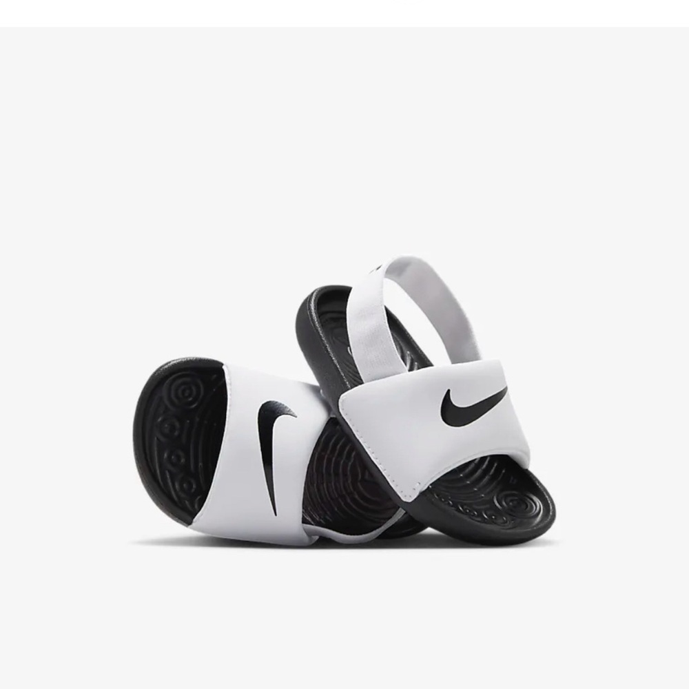 Brand new toddler Nike Sandals
